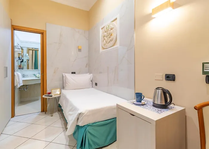 Hotel Caesar 2*