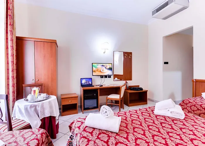 Caesar Otel 2*